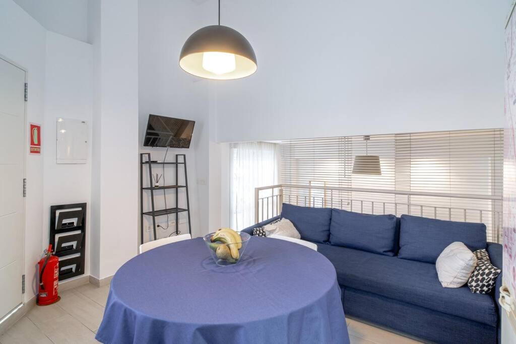 Апартаменти Loft De Diseno Cerca De La Playa - El Palo Малага Екстер'єр фото