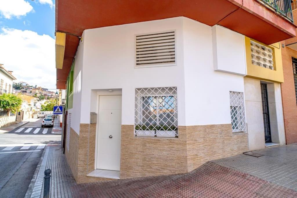 Апартаменти Loft De Diseno Cerca De La Playa - El Palo Малага Екстер'єр фото